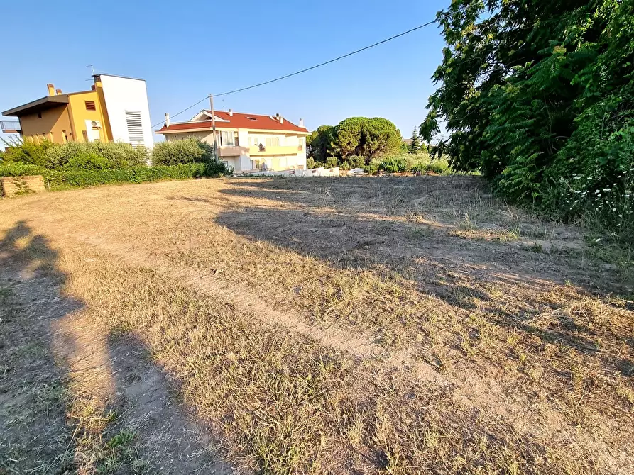 Immagine 11 di Terreno industriale in vendita  a Pescara