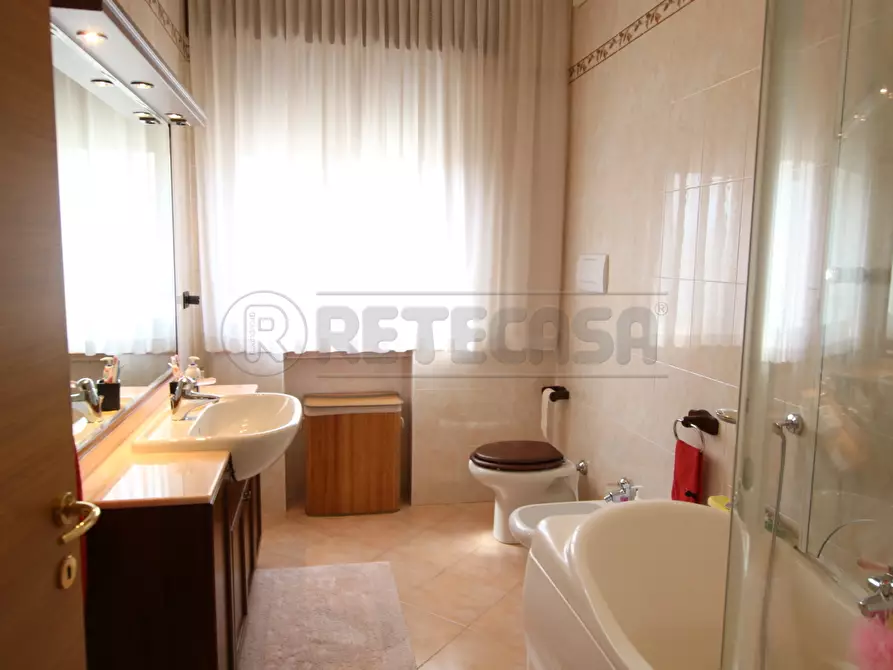 Immagine 28 di Trilocale in vendita  in Via Barnaba Pizzardi a Vicenza