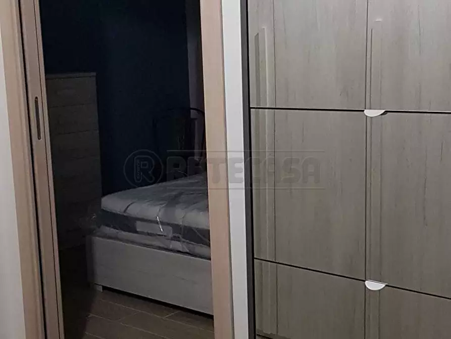 Immagine 4 di Bilocale in affitto  in Viale Carlo III a Caserta