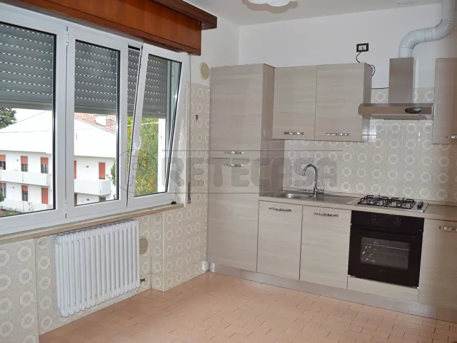 Immagine 1 di Trilocale in affitto  in VIA DUOMO 38 a Montecchio Maggiore