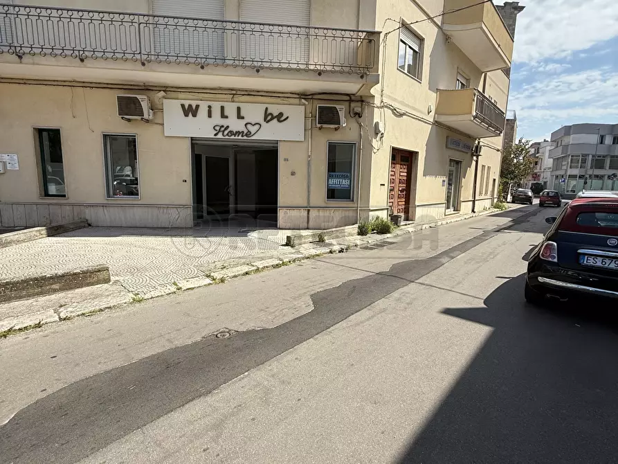 Immagine 23 di Locale commerciale in affitto  in Piazza Giuseppe Mazzini 16 a Nardo'
