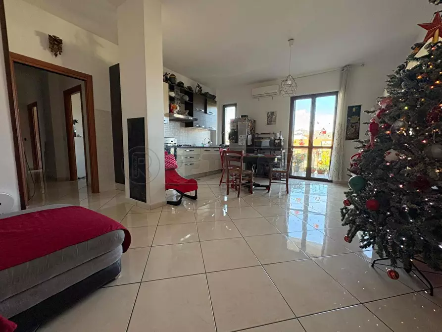 Immagine 1 di Trilocale in vendita  in Via Petrarca a Macerata Campania