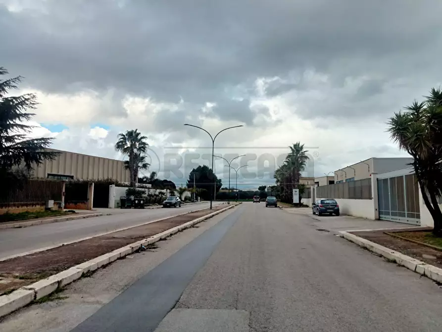 Immagine 6 di Attività artigianale in vendita  a Castelvetrano