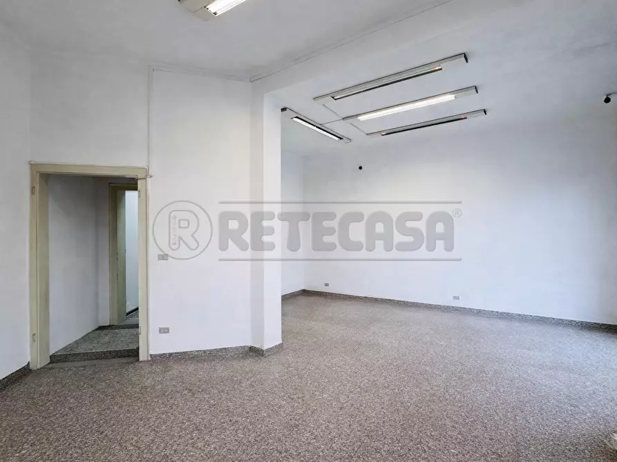 Immagine 12 di Locale commerciale in affitto  in Via Giovanni Gradenigo 2 a Padova