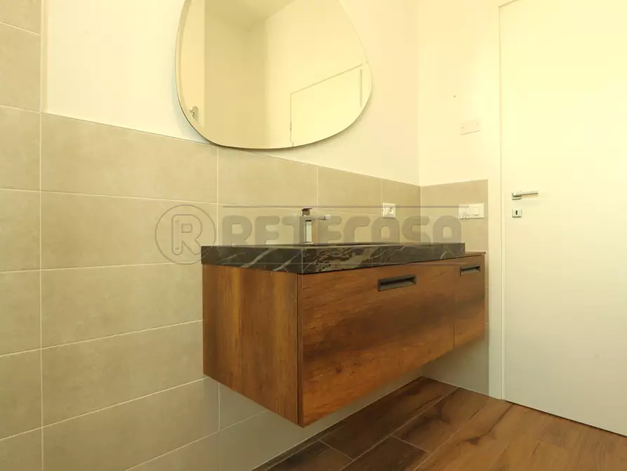 Immagine 34 di Trilocale in vendita  in Via Agostino dal Pozzo 85 a Vicenza