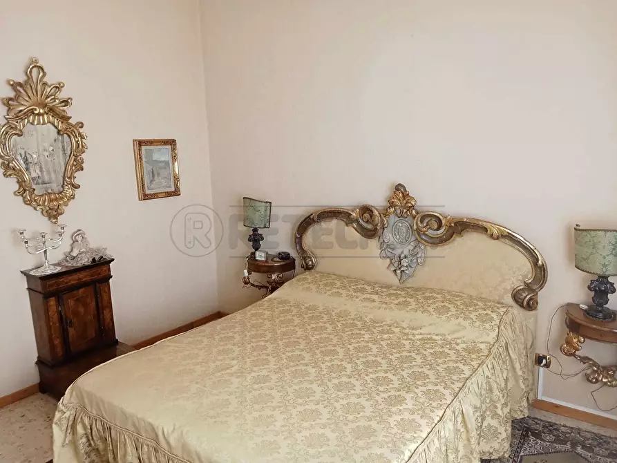 Immagine 21 di Villa in affitto  a Nembro