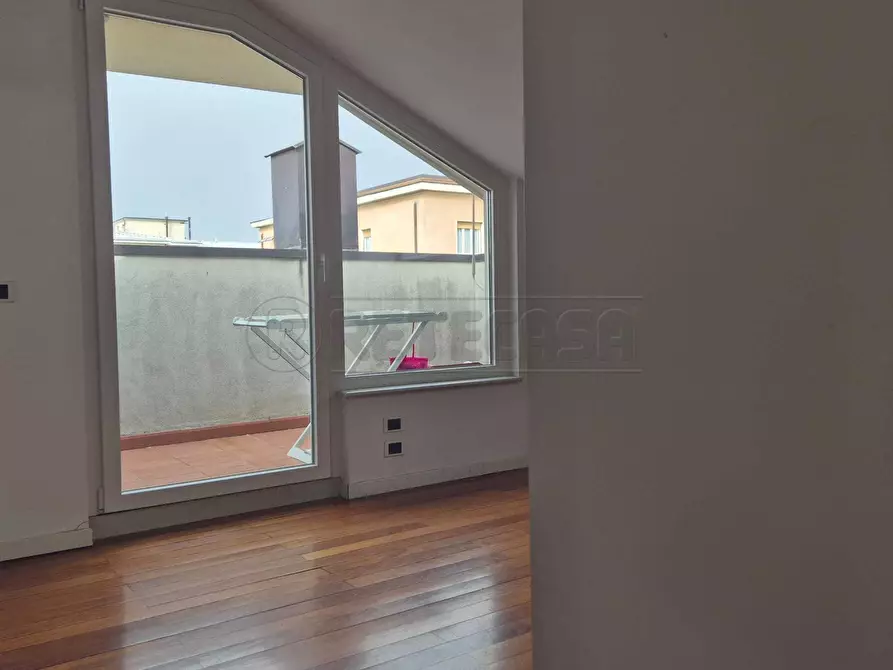 Immagine 19 di Quadrilocale in vendita  a Bergamo