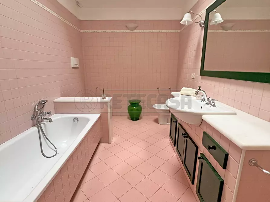 Immagine 16 di Appartamento in vendita  in Viale Regina Margherita 21/b a Valdagno