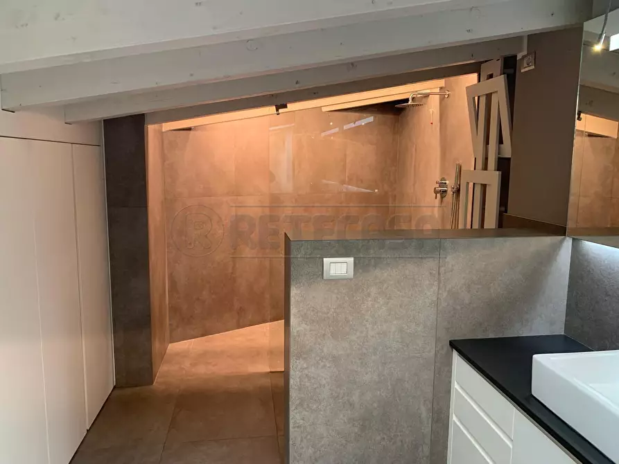 Immagine 40 di Appartamento in affitto  a Bergamo