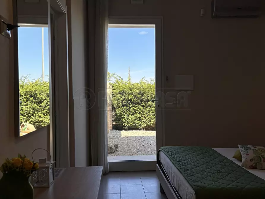 Immagine 100 di Pentalocale in vendita  in Via delle tessitrici 1 a Sannicola