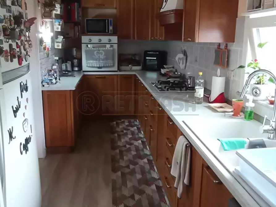 Immagine 4 di Pentalocale in vendita  in via stazzone 41 a Caltanissetta