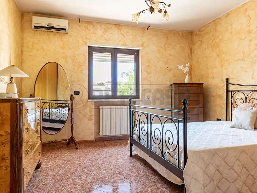 Immagine 16 di Casa bifamiliare in vendita  in Via Don Pancrazio Cucuzziello 16 a Bisceglie