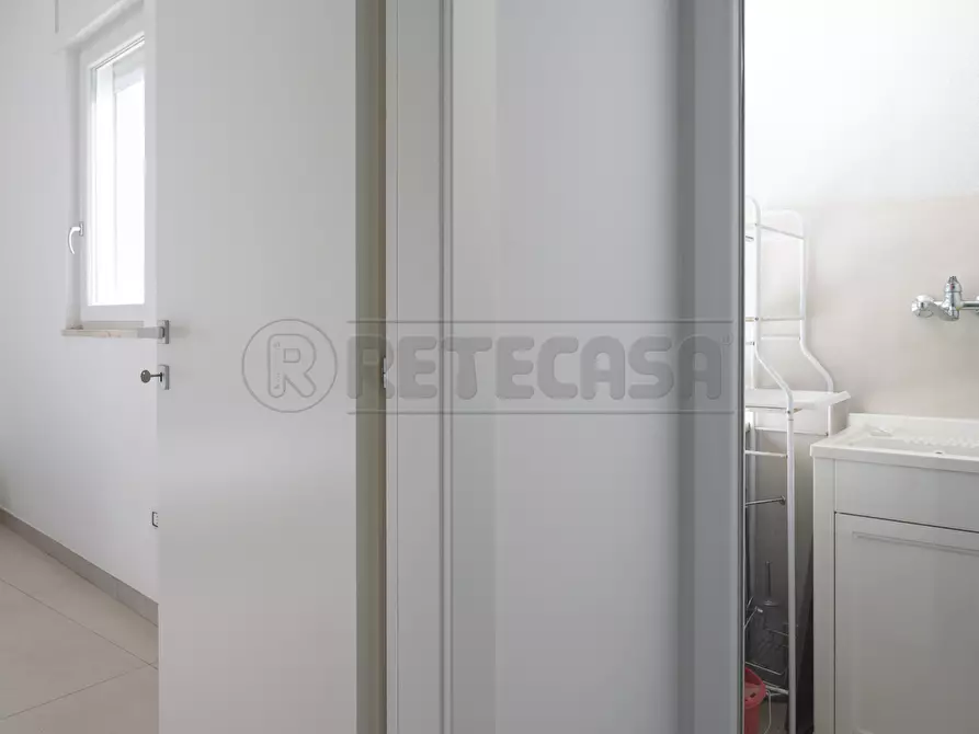 Immagine 32 di Bilocale in vendita  in Via II Giugno 7 a Nardo'