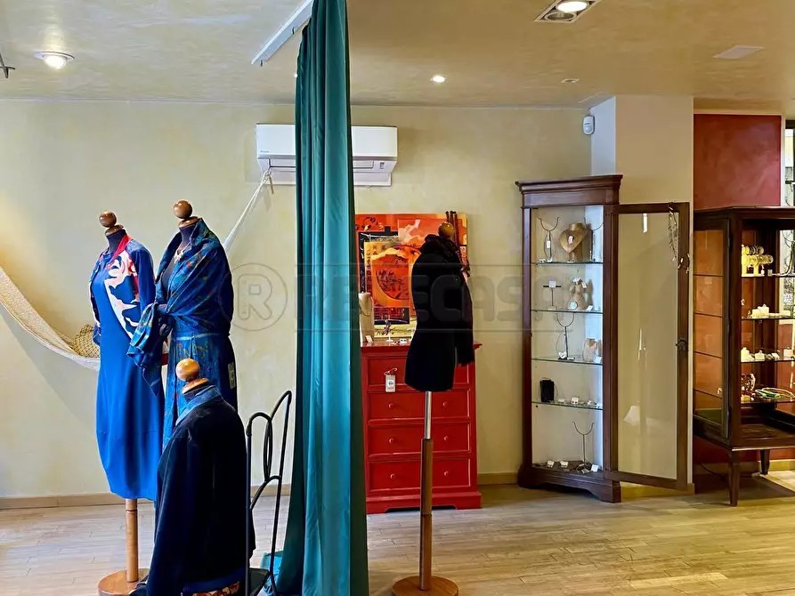 Immagine 2 di Attività commerciale in vendita  in Corso Antonio Fogazzaro a Vicenza