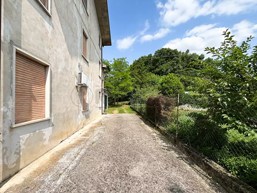 Immagine 52 di Trilocale in vendita  in Via Peschiera dei Muzzi a Sovizzo