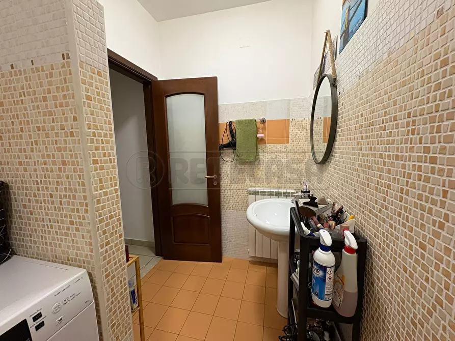 Immagine 14 di Trilocale in affitto  in Via Manfredo de Paolis a Marcianise