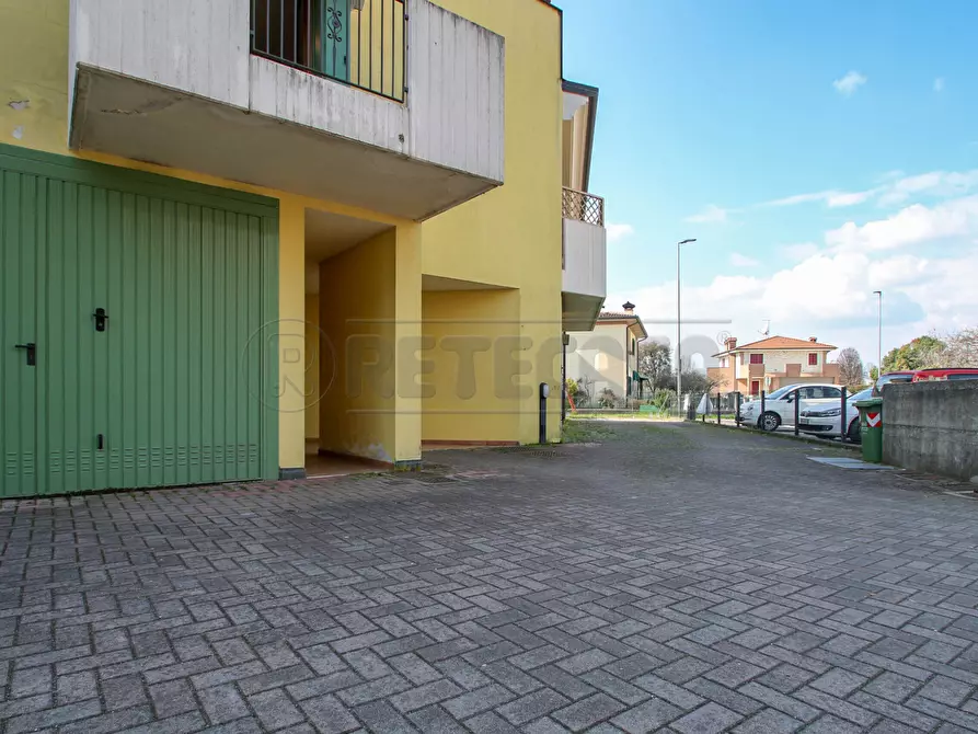 Immagine 23 di Appartamento in vendita  in Via Caffo 70 a Bressanvido