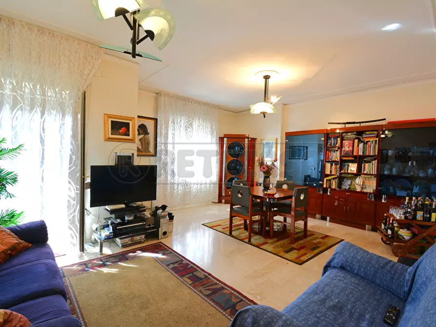 Immagine 8 di Quadrilocale in vendita  a Messina