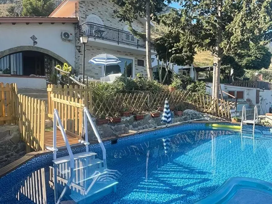 Immagine 33 di Villa in vendita  a Castellammare Del Golfo