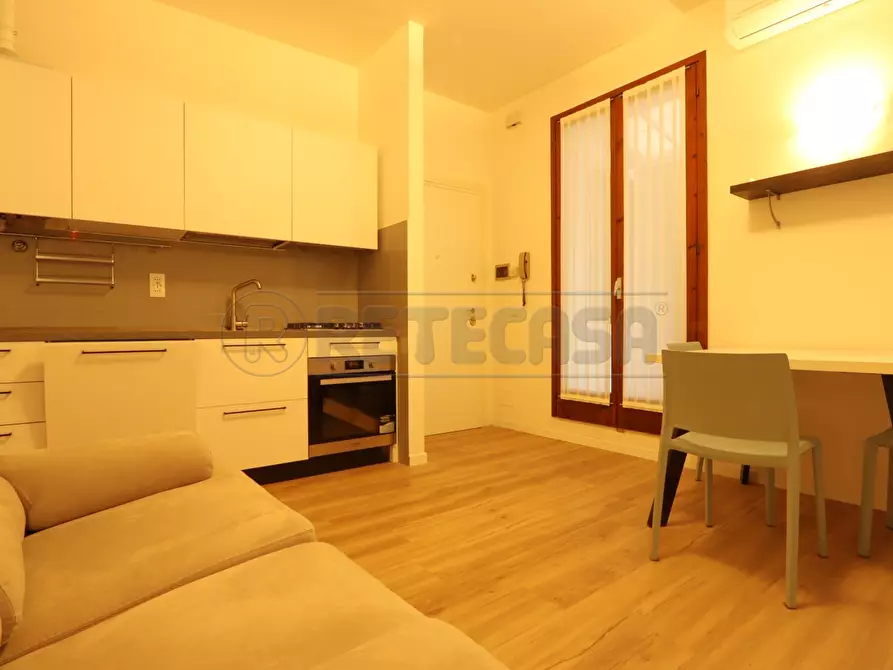 Immagine 4 di Appartamento in affitto  in Contra' Do Rode 14 a Vicenza