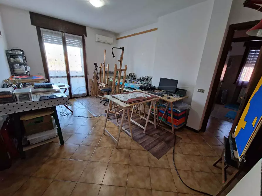 Immagine 3 di Trilocale in vendita  in Via Manzoni a Sesto Ed Uniti