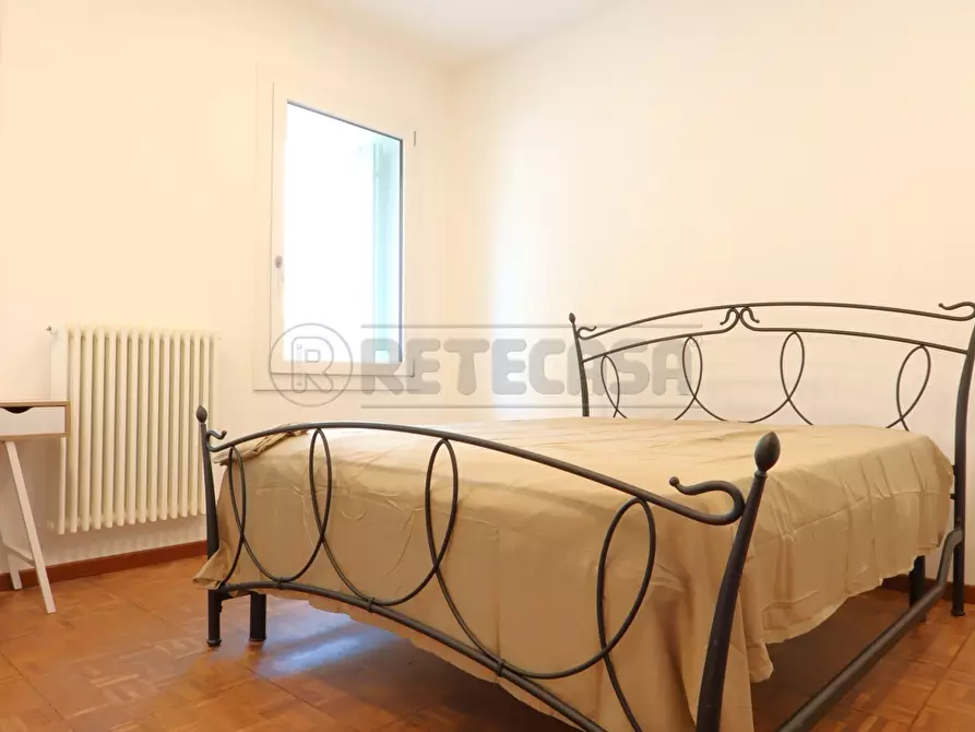 Immagine 3 di Stanza singola in affitto  in via mameli a Vicenza