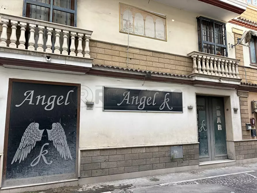 Immagine 3 di Locale commerciale in vendita  in Via Giulio Foglia a Marcianise