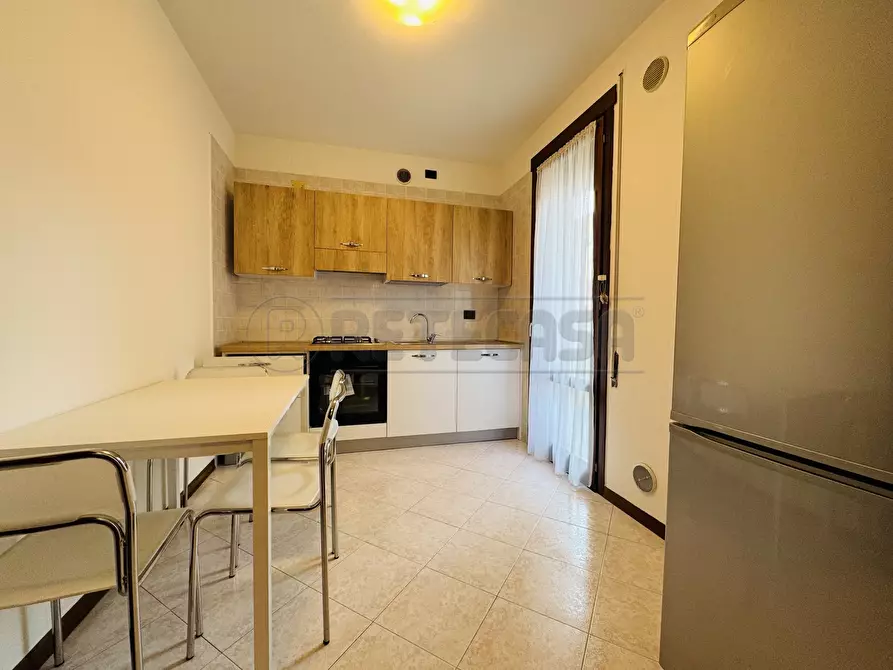 Immagine 6 di Bilocale in affitto  in Via Isacci Newton 18 a Padova