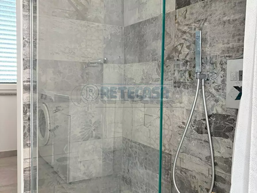 Immagine 25 di Attico in vendita  in Via Gennaro Tescione a Caserta