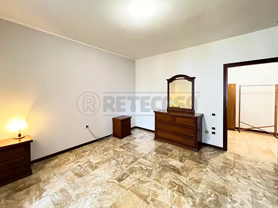 Immagine 28 di Bilocale in affitto  in Via T. Dal Molin a Creazzo