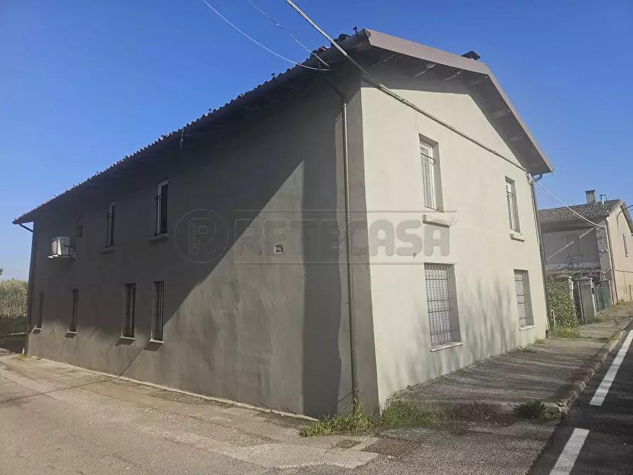 Immagine 6 di Casa indipendente in vendita  in Via Campagna Sotto a Lonato del Garda