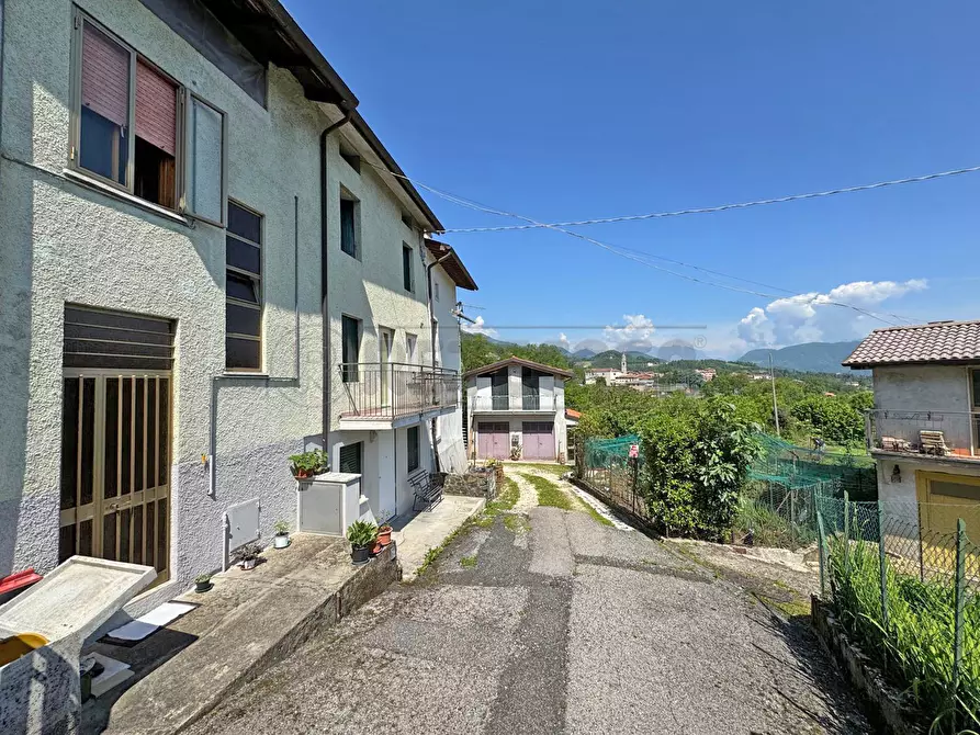 Immagine 7 di Casa semindipendente in vendita  in via piana di la di sopra 11 a Valdagno