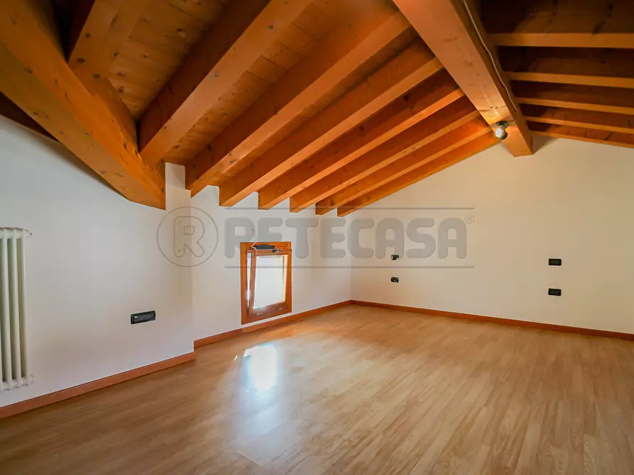 Immagine 19 di Appartamento in vendita  in Via Papa Luciani 249 a Bolzano Vicentino