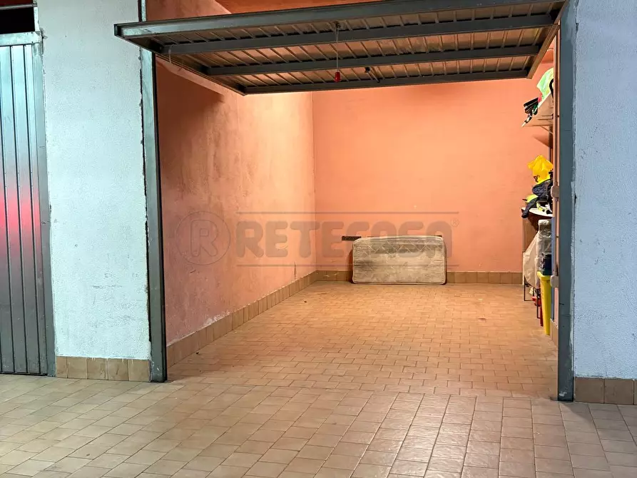 Immagine 29 di Quadrilocale in vendita  in Via Caserta 2 a Marcianise