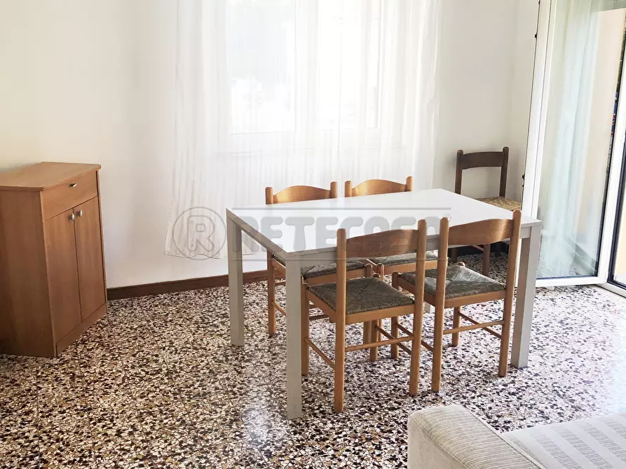 Immagine 4 di Bilocale in affitto  a Pescara