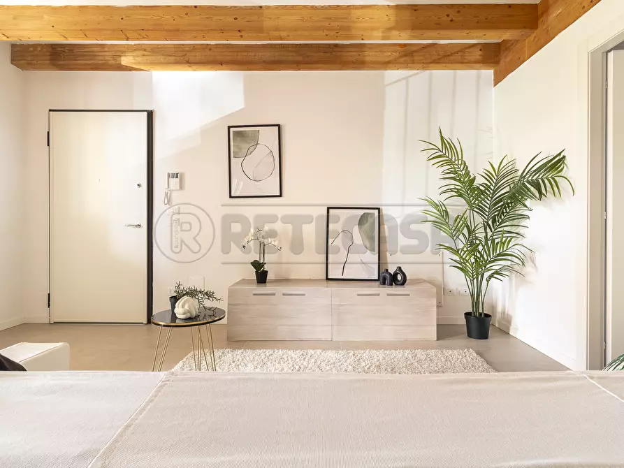 Immagine 2 di Bilocale in vendita  in Via Zuccola 37 a Bolzano Vicentino