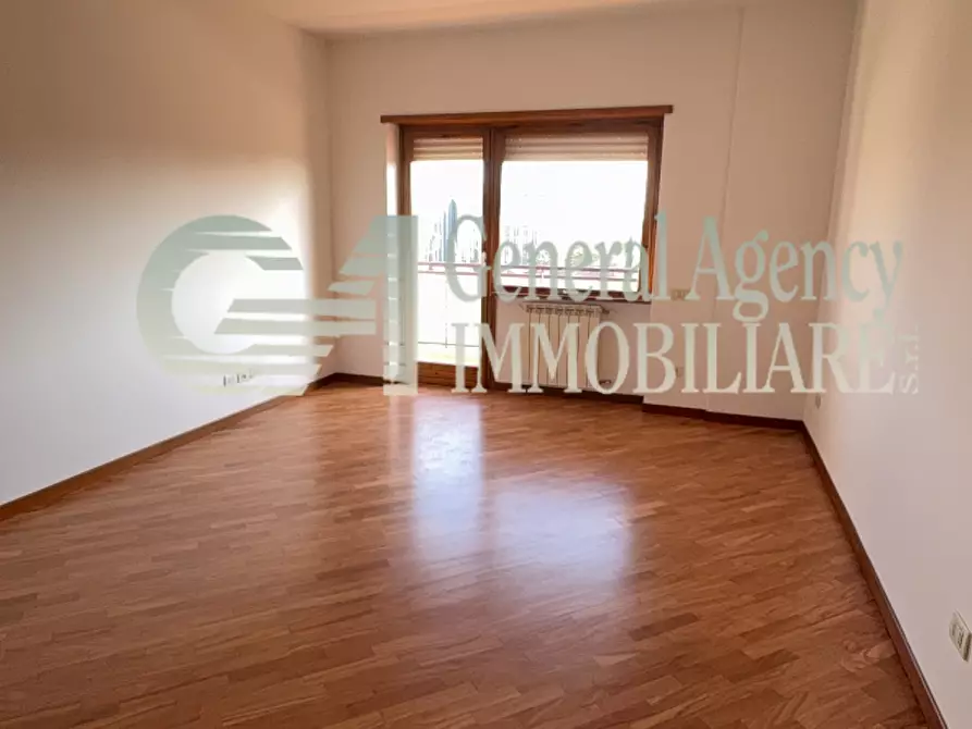 Immagine 5 di Trilocale in vendita  in VIA ANTONIO PISANO a Roma