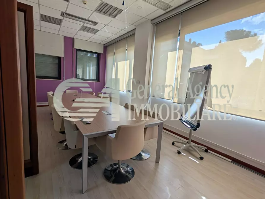 Immagine 34 di Ufficio in affitto  in VIALE DEL POGGIO FIORITO a Roma