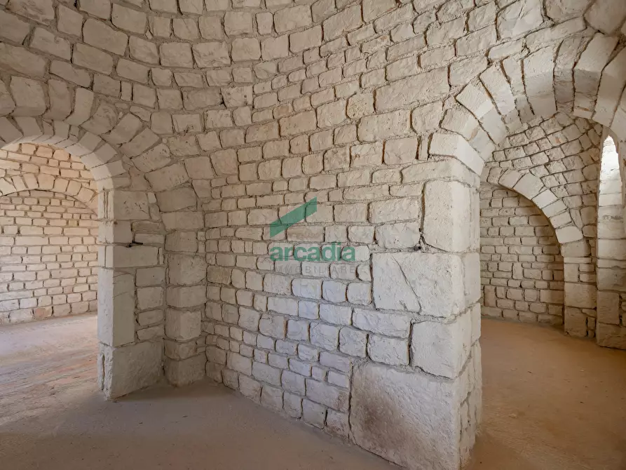 Immagine 25 di Rustico / casale in vendita  in Via Coreggia a Alberobello