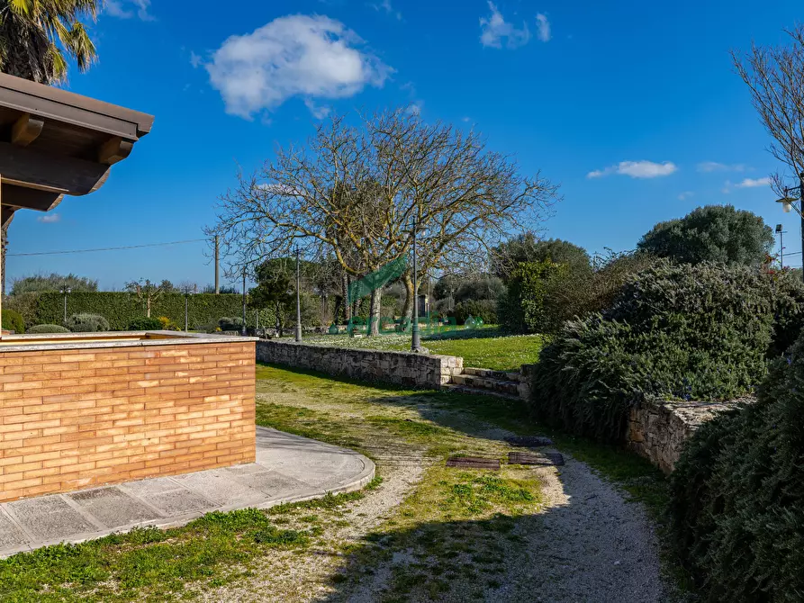 Immagine 52 di Villa in vendita  in Strada Vicinale Vecchia di Matera 369 a Gioia Del Colle