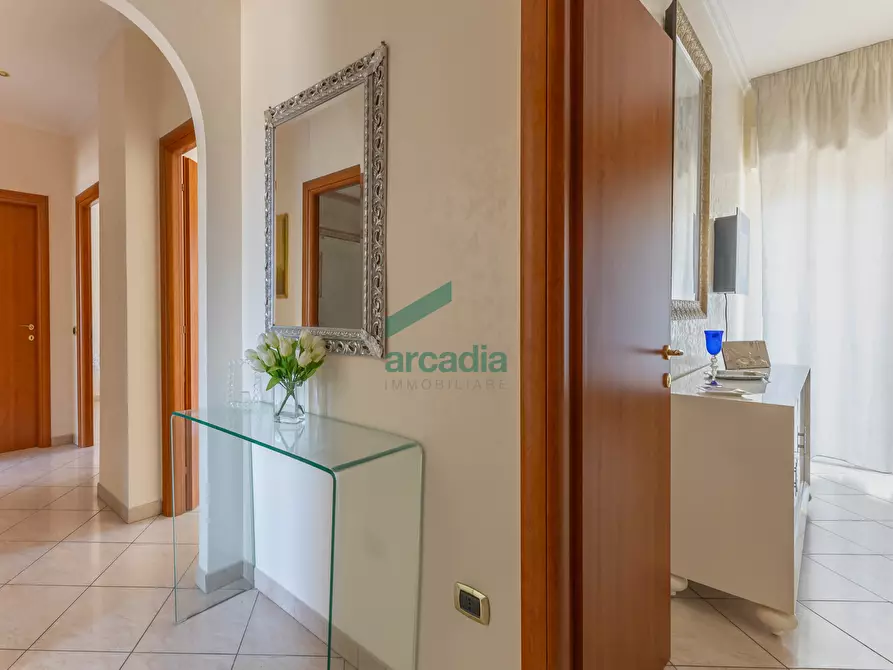 Immagine 5 di Quadrilocale in vendita  in Via Pordenone 12 a Bari