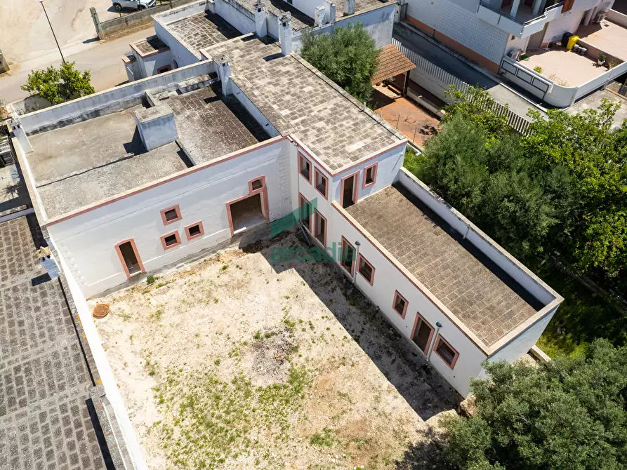 Immagine 19 di Rustico / casale in vendita  in Via Teano 58 a Fasano