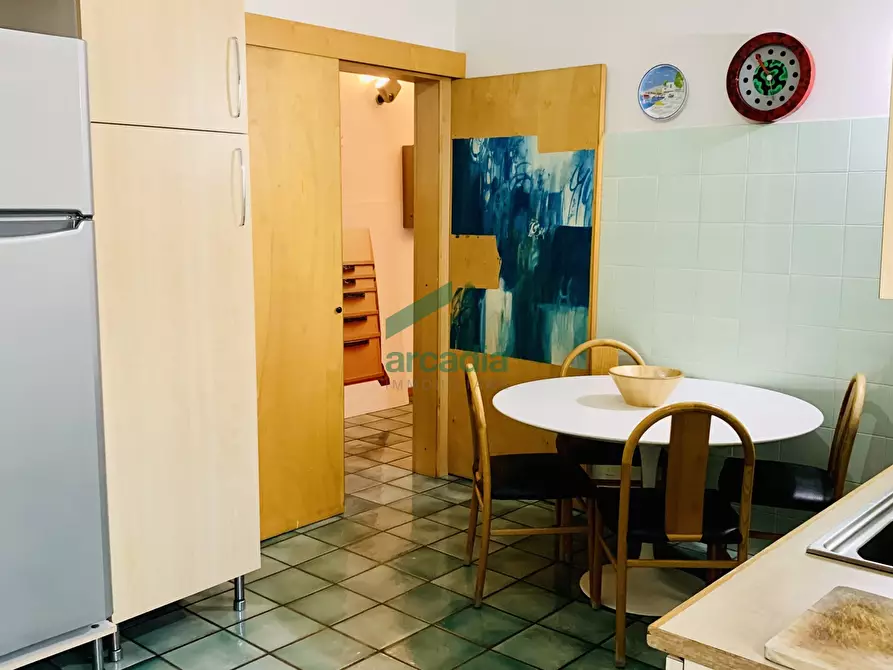 Immagine 10 di Quadrilocale in vendita  in Corso Italia 119 a Bari