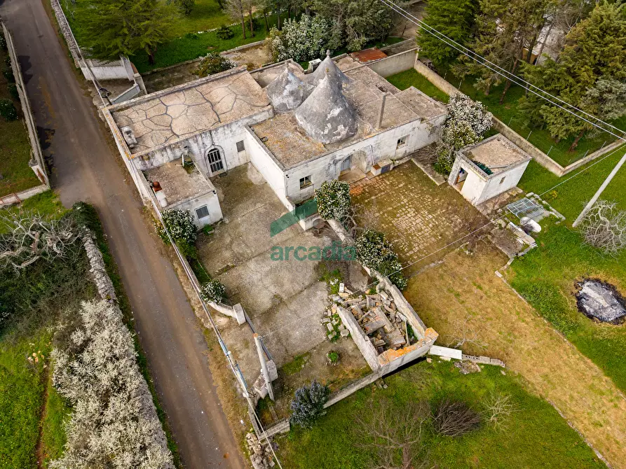 Immagine 9 di Rustico / casale in vendita  in Via Pilozzo Zona G 2 a Martina Franca