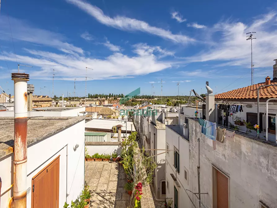 Immagine 35 di Appartamento in vendita  in Piazza Nicola e Costa 13 a Castellana Grotte