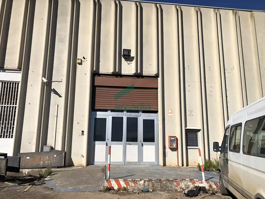 Immagine 2 di Attività artigianale in affitto  in SP231 KM 3,800 a Bitonto