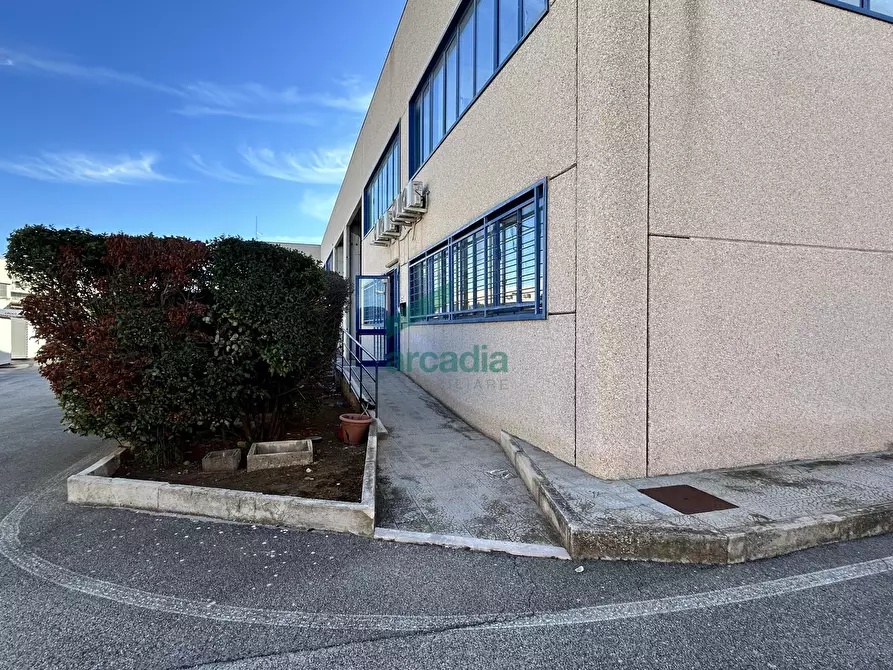 Immagine 7 di Ufficio in affitto  in S.P.231 km 81+100 a Modugno