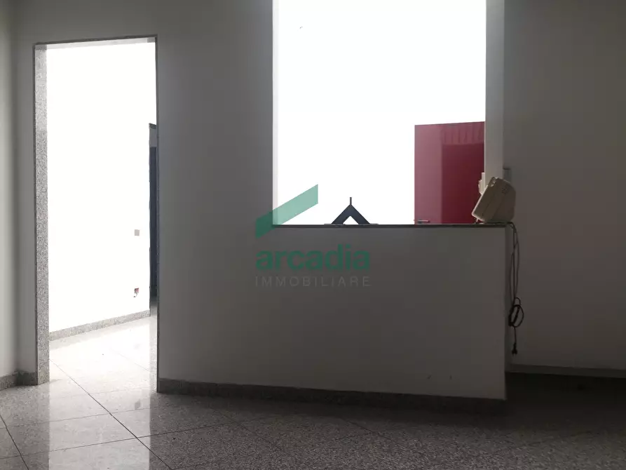 Immagine 6 di Ufficio in affitto  in Via Giovanni Amendola 164D a Bari