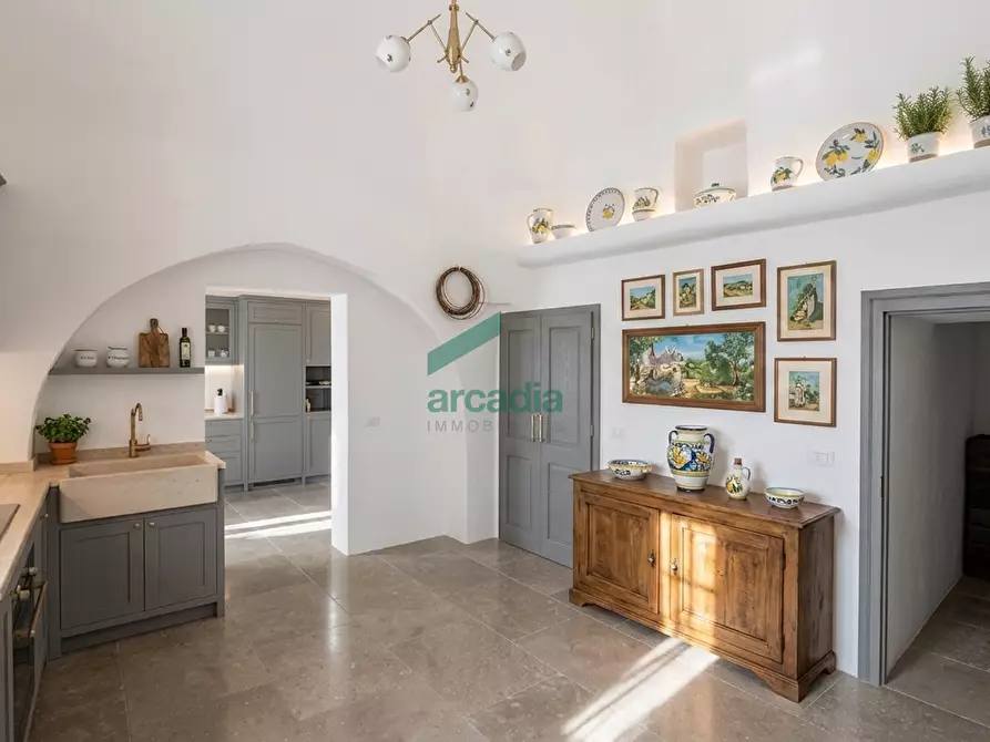Immagine 9 di Rustico / casale in vendita  in Via Pilozzo Zona G 2 a Martina Franca