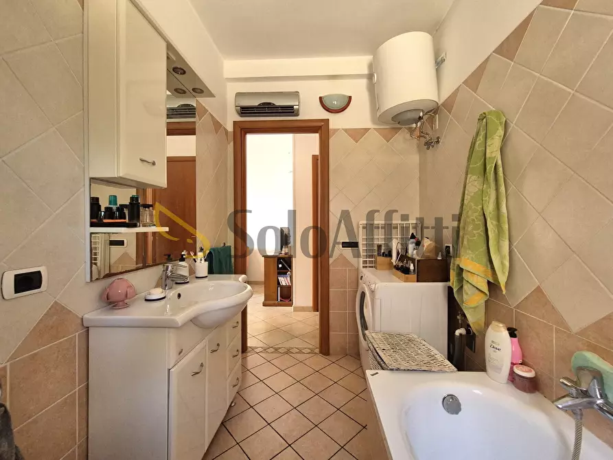 Immagine 5 di Bilocale in affitto  a Catanzaro